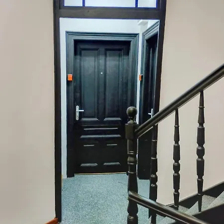 Guesthouse5 Karma369